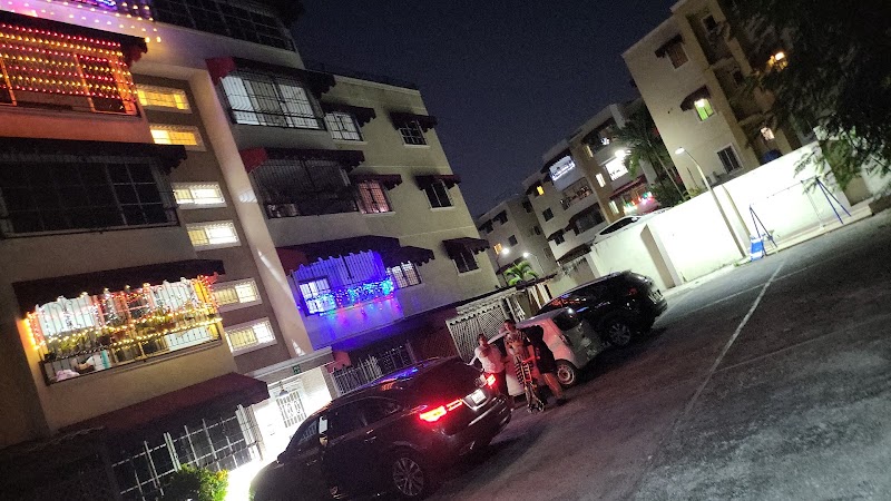 manzana, ñ edificio, 2