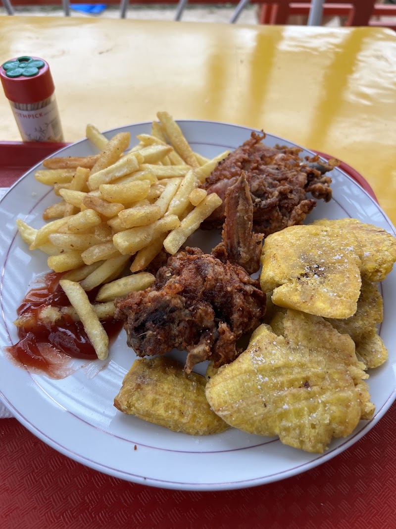 Pica Pollo