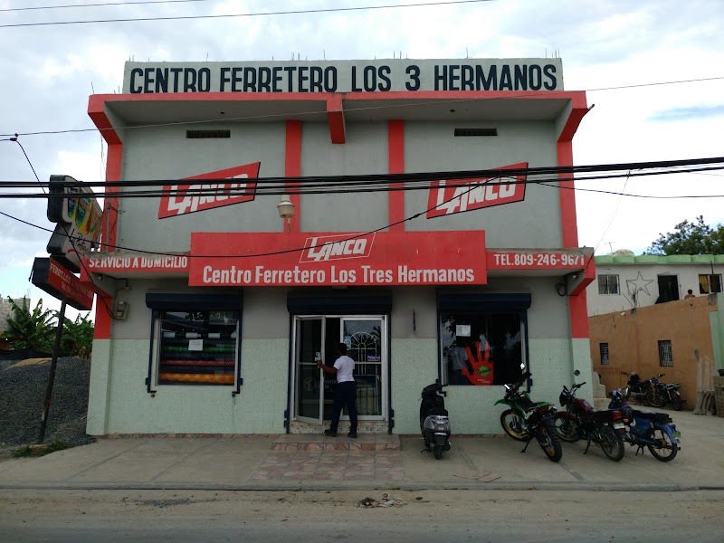 Los tres Hermanos